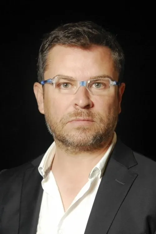 Víctor Carrasco en su biografía y filmografía