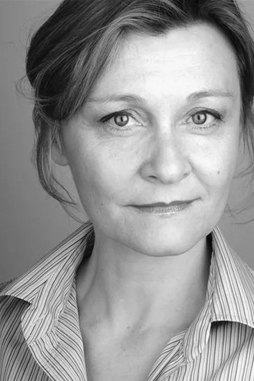 Victoria Carling — personaje: DS Marten