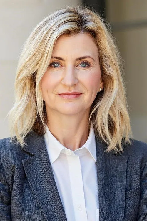 Tricia Delaney ha trabajado con Victoria Charters en 1 ocasiones