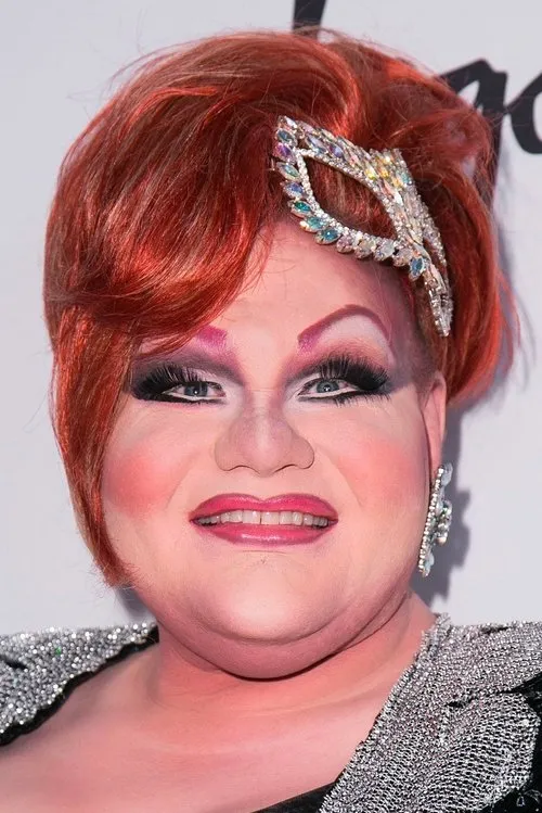 Raven ha trabajado con Victoria "Porkchop" Parker en 1 ocasiones