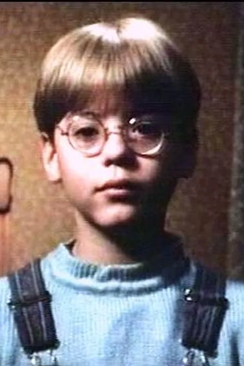 Vidal Peterson interpretando a Will Halloway