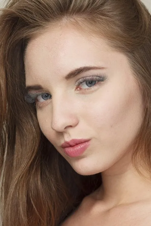 Vika Lita interpretando a 