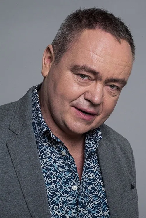 Szabolcs Tóth ha trabajado con Viktor Szupkay en 1 ocasiones