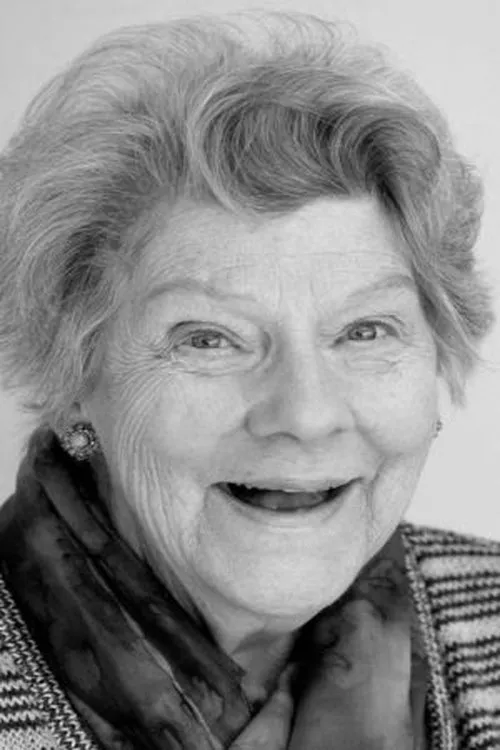 Vilma Hollingbery en su biografía y filmografía