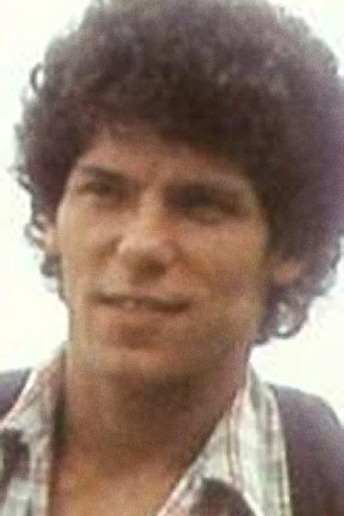 Bill Adams ha trabajado con Vince Clark en 3 ocasiones