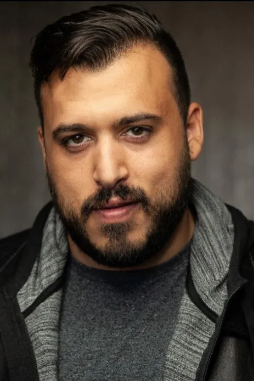 Kasan Butcher ha trabajado con Vince DeCosta en 1 ocasiones