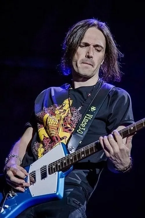 Will Hunt ha trabajado con Vince Pastano en 1 ocasiones