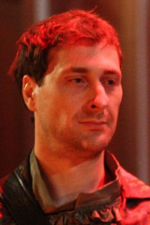 Martin Cannon ha trabajado con Vincent Tepernowski en 1 ocasiones