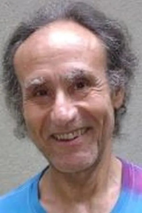 Vincenzo Benestante — personaje: Domenquez