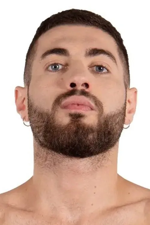 Vincenzo La Femina interpretando a Self