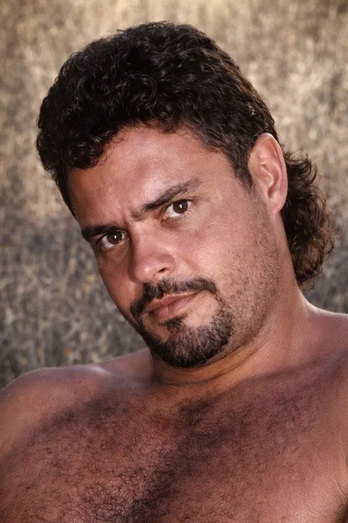 Josh Tager ha trabajado con Vinnie Rocko en 1 ocasiones