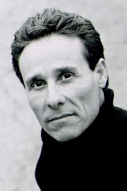 Squire Fridell ha trabajado con Vinnie Torrente en 1 ocasiones