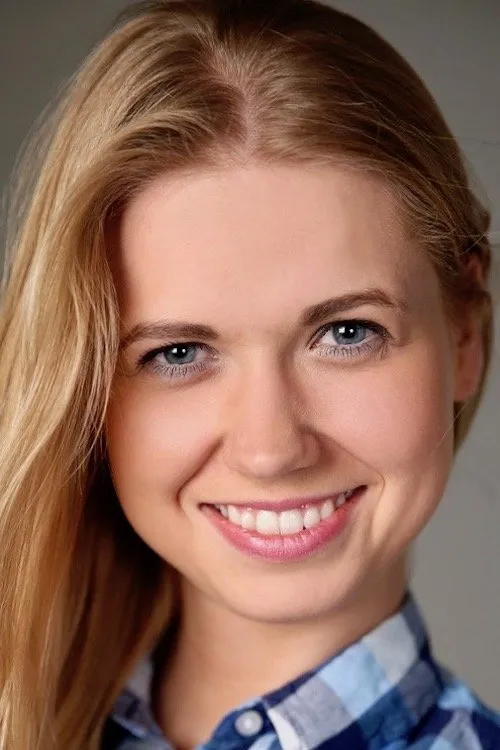 Violette Pure interpretando a Rosetta's Friend