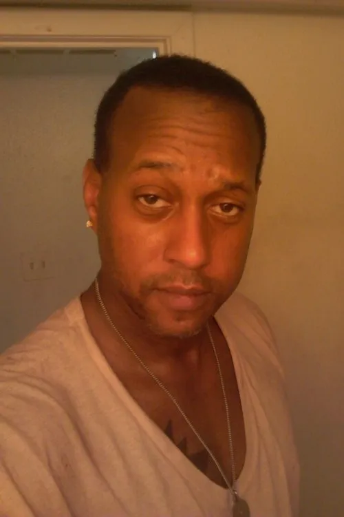 Viper interpretando a 