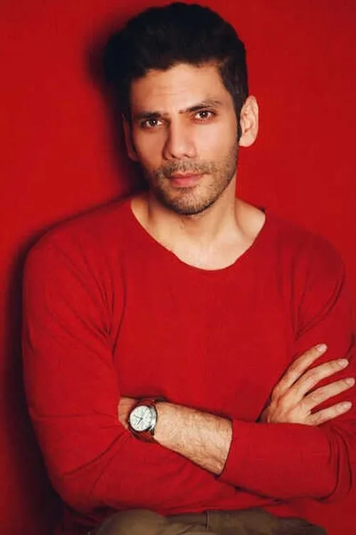 Vipul Gupta — personaje: DevDutt