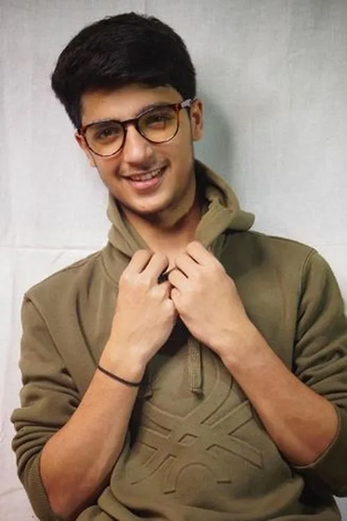 Viren Vazirani — personaje: Veer Sareen