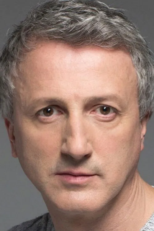 ????????? ?????? ha trabajado con Виталий Егоров en 1 ocasiones