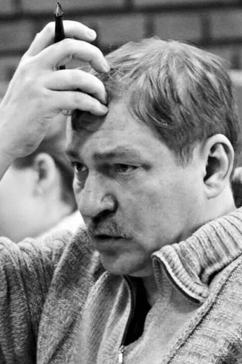 ????????? ??????? ha trabajado con Vitaliy Vashedskiy en 1 ocasiones