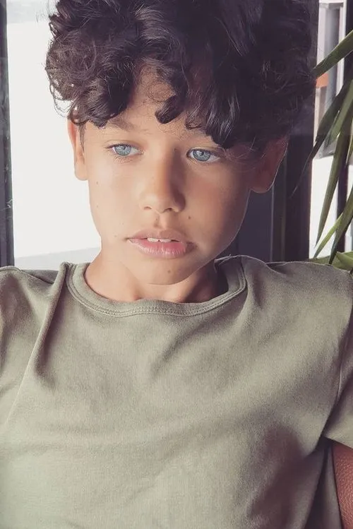 Vittorio Boscarollo interpretando a Man (past)