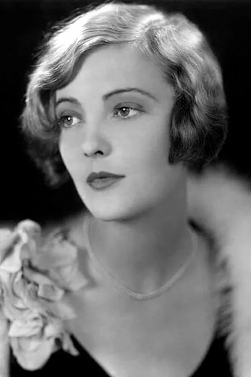 Viva Tattersall interpretando a Milly Miles