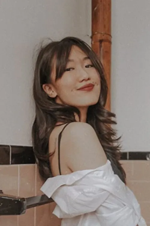 Viveca Chow — personaje: Elisa Lam Recreation