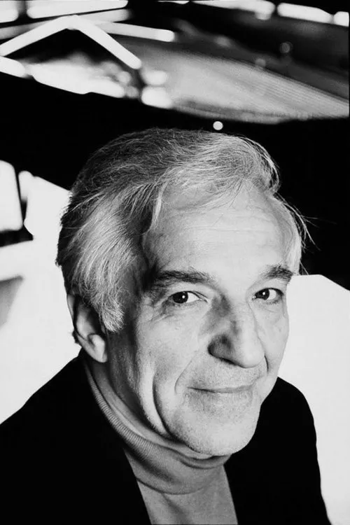 Foto de perfil del actor Vladimir Ashkenazy en el reparto