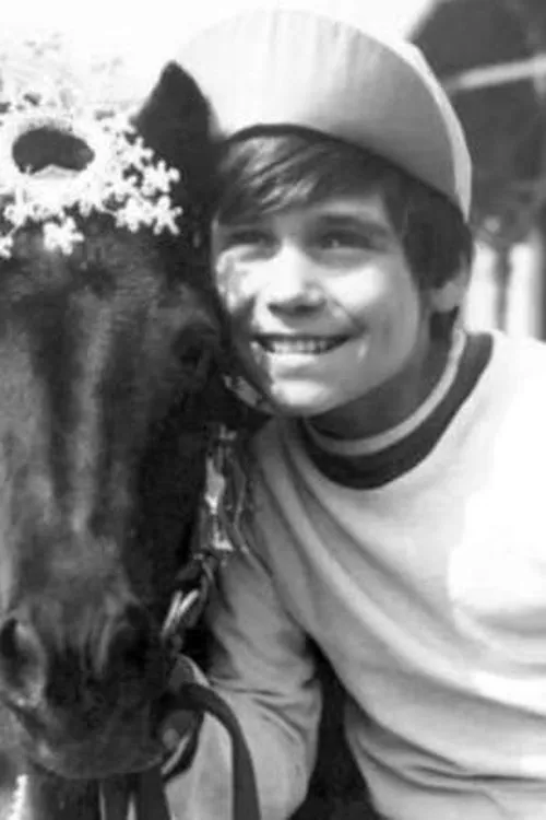 Vladimír Zátka interpretando a Naked boy