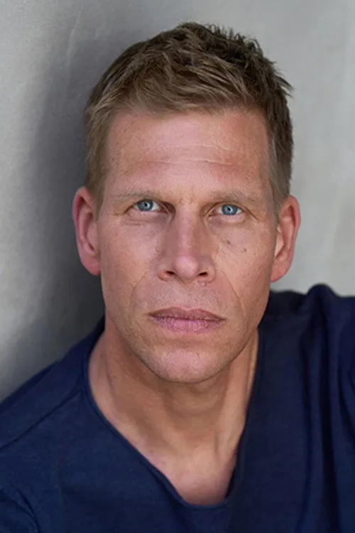 Foto de perfil del actor Volker Büdts en el reparto