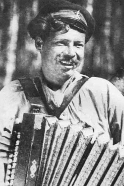 Volodymyr Lisovskyi interpretando a a general