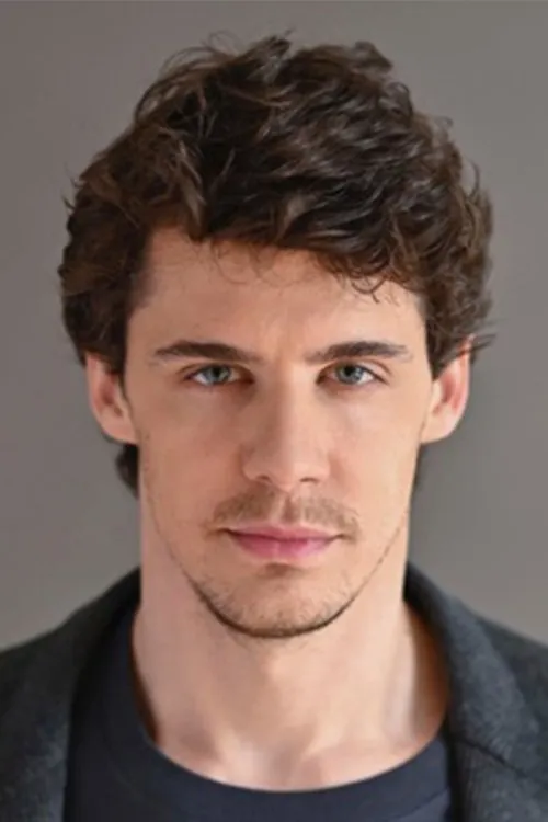 Radovan Vujovic ha trabajado con Vučić Perović en 3 ocasiones