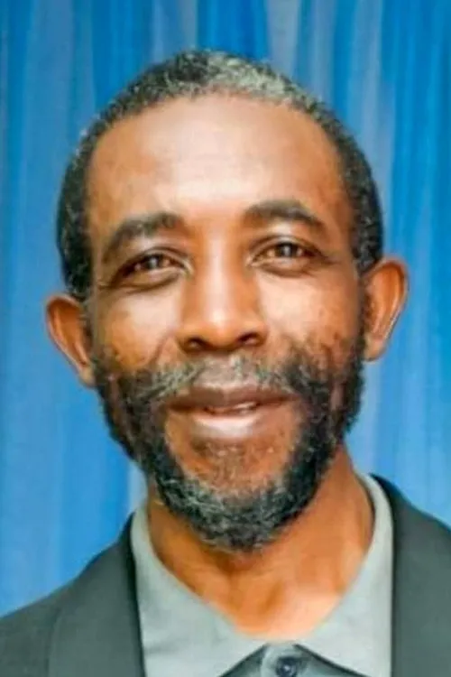 Vugah Samson interpretando a