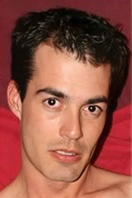 Wade Mohawk interpretando a Andy