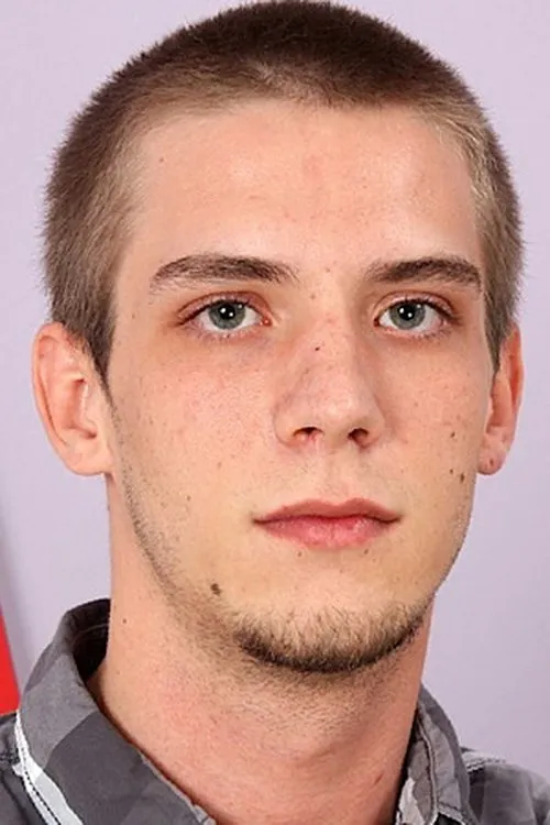 Chase Lyons ha trabajado con Wade Riley en 1 ocasiones