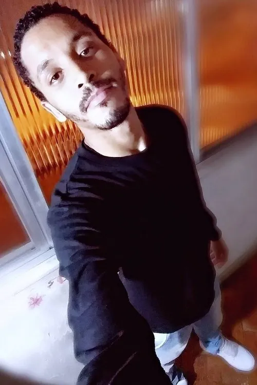 Foto de perfil del actor Wallace Almeida en el reparto