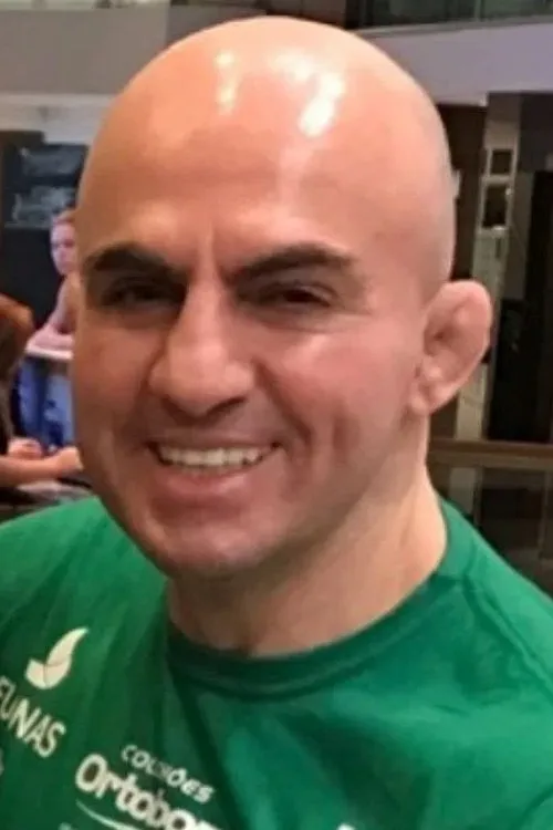 Wallid Ismail interpretando a Self