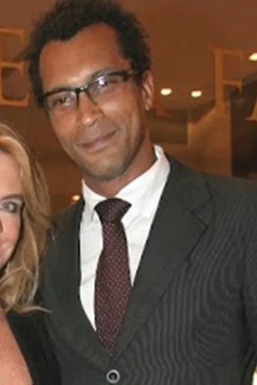 Thiago Farias ha trabajado con Walter Rosa en 1 ocasiones