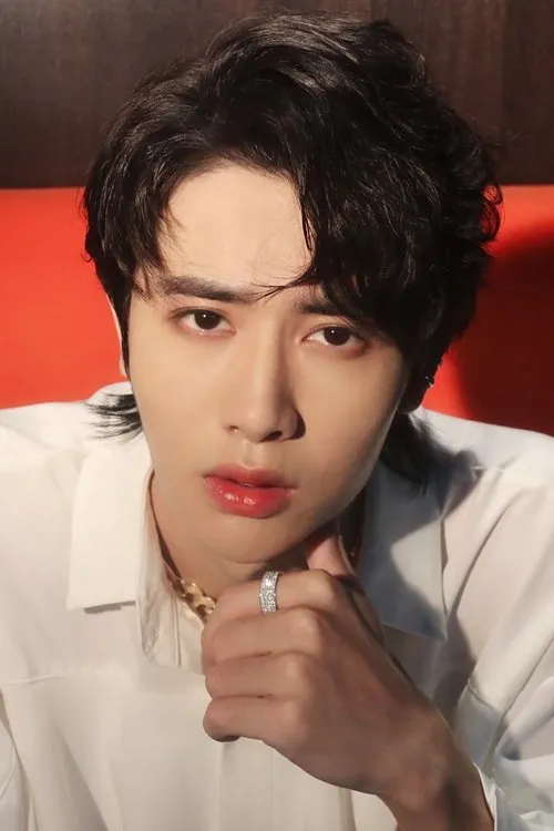Foto de perfil del actor Wang Jun Zhe en el reparto