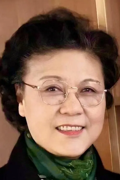 Wang Kun en su biografía y filmografía