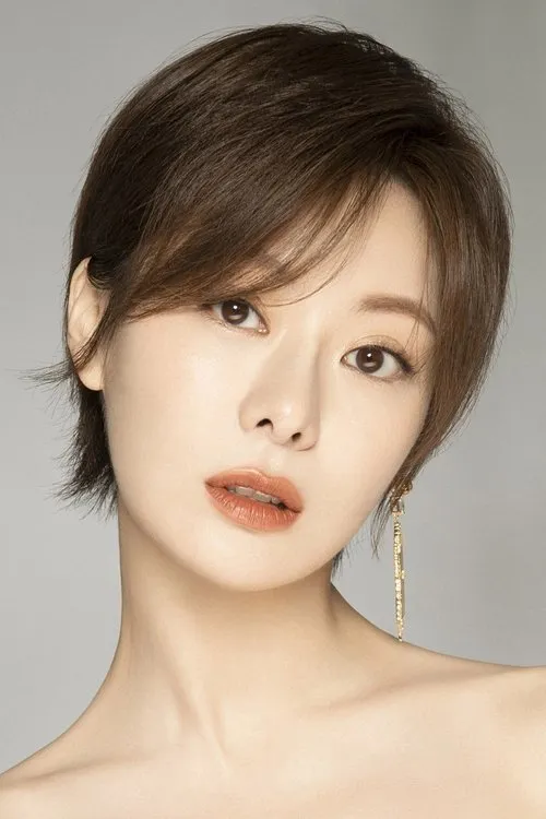 Wang Ting — personaje: ???