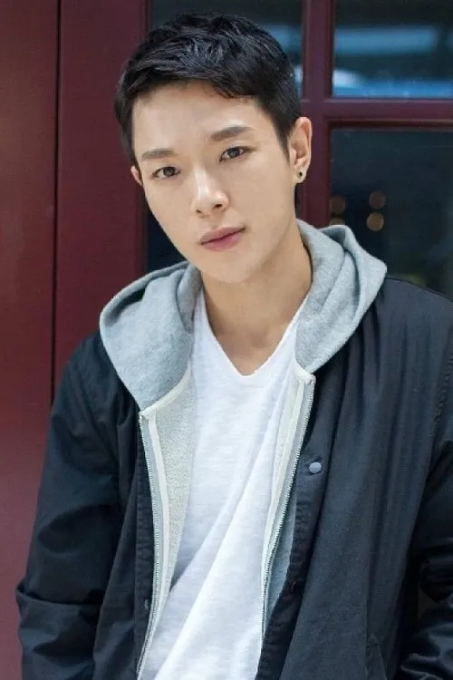 Wang Xin — personaje: Jia Ding