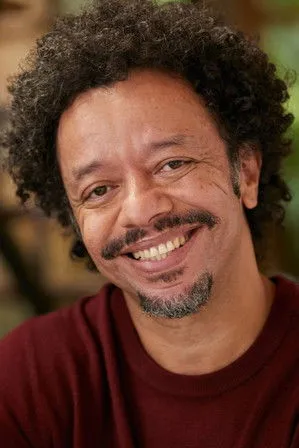 Dan de Almeida ha trabajado con Washington Lins en 1 ocasiones