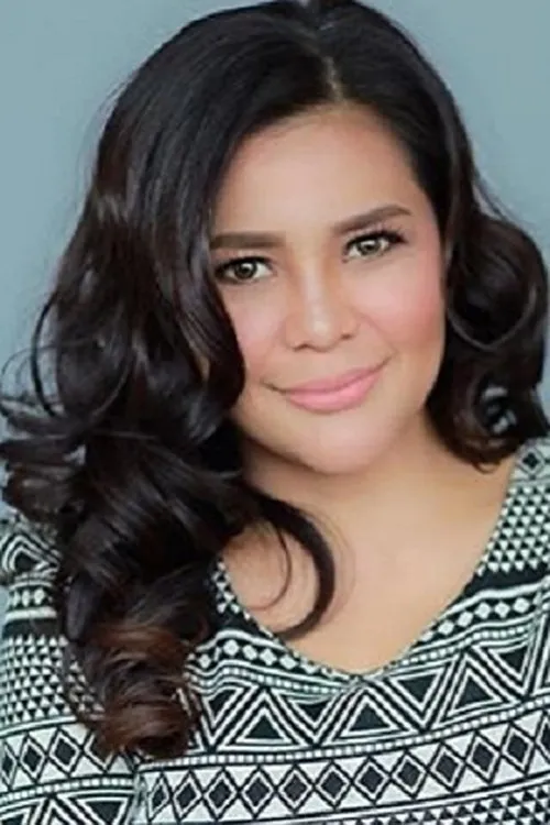 Watie Sadali interpretando a 