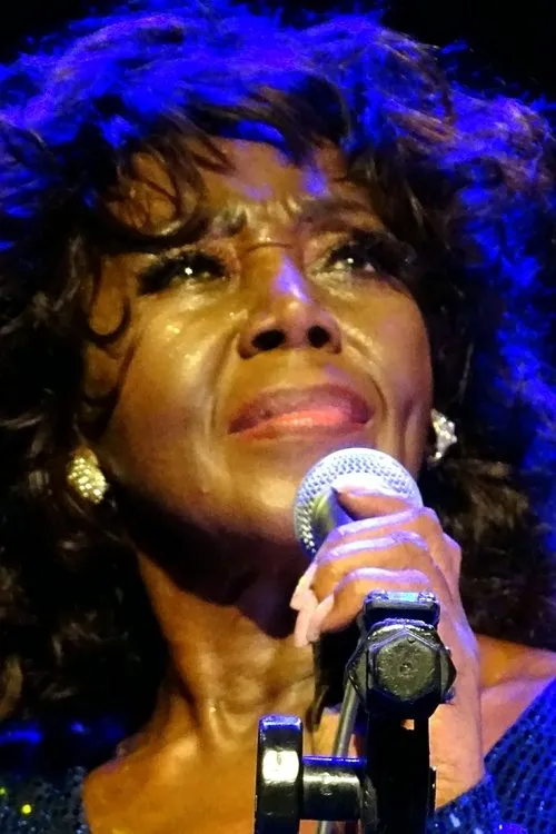 Watusi interpretando a Aurélia