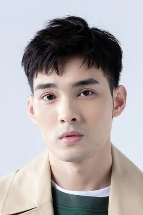 Wayne Huang — personaje: Chi Zhong Xu