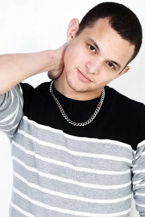 Aaron Ellis ha trabajado con Wayne Virgo en 1 ocasiones