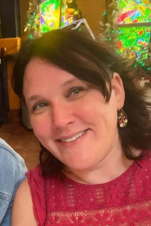 Quang Ly ha trabajado con Wendy Lenhart en 1 ocasiones