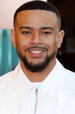 Wes Nelson en su biografía y filmografía