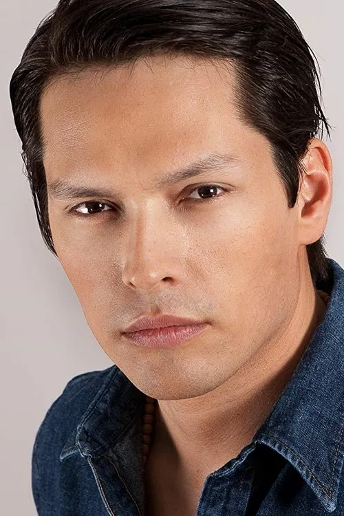 Cara Gee ha trabajado con Wesley French en 2 ocasiones