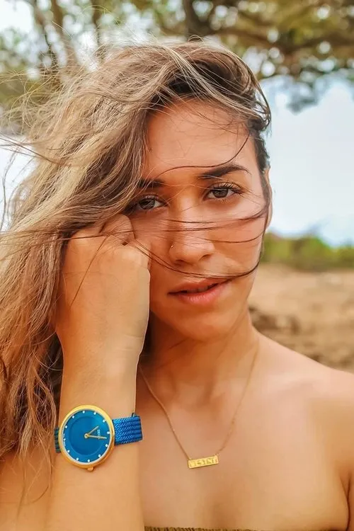 Westny Dj interpretando a