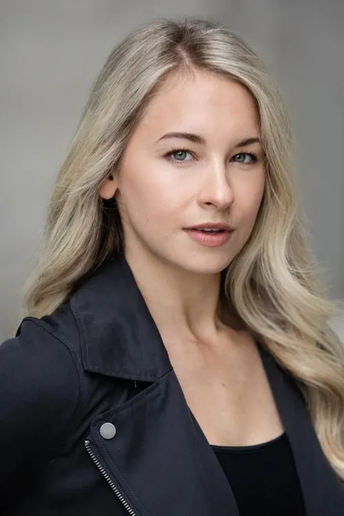 Casey Aud ha trabajado con Whitni Resides en 1 ocasiones